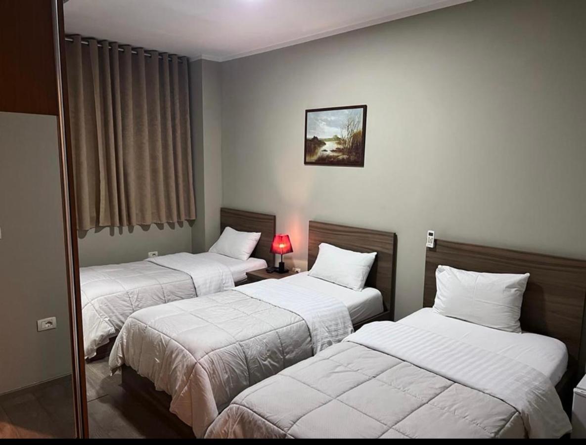 Bobi Hotel Шкодер Екстер'єр фото