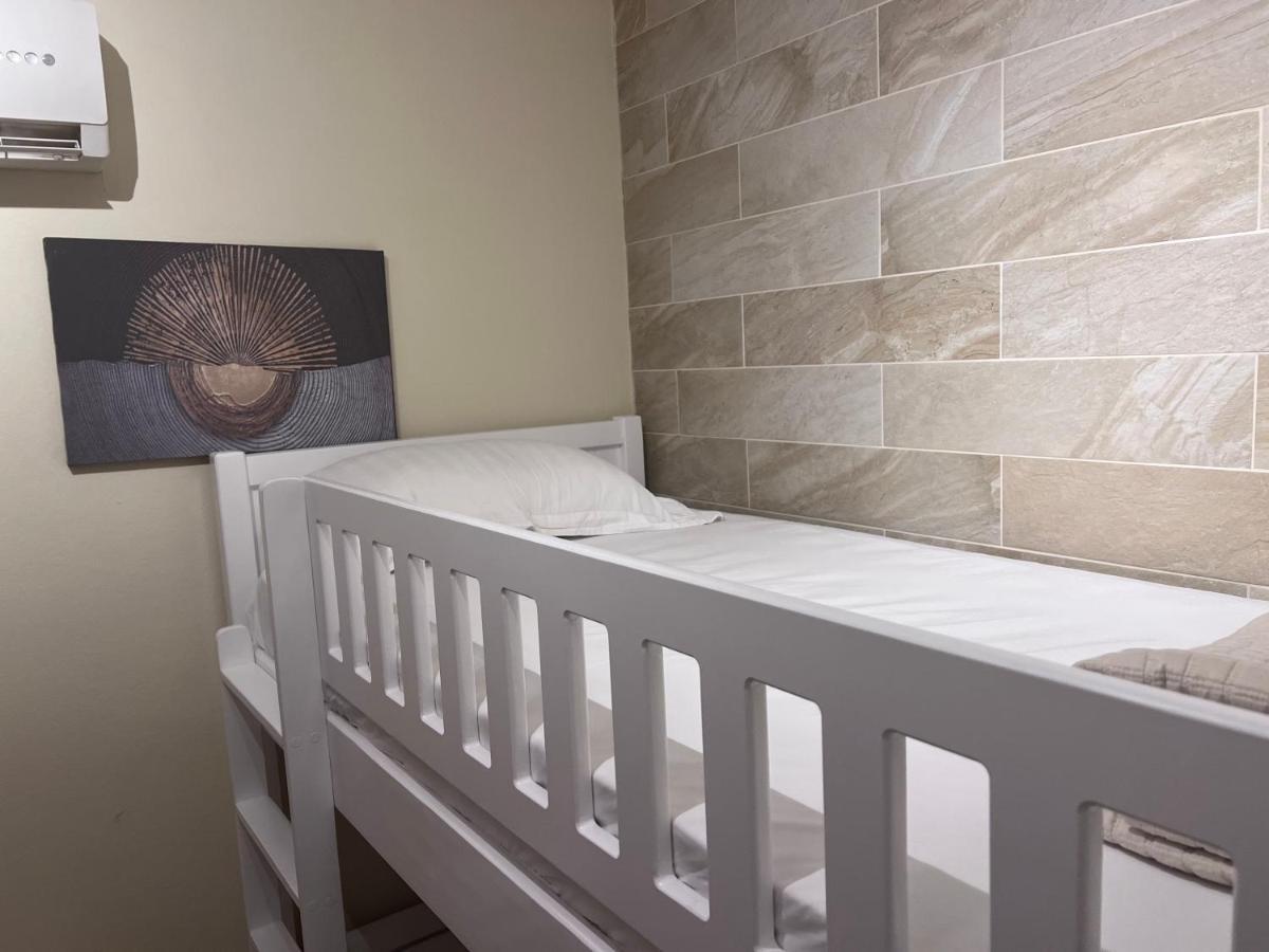 Bobi Hotel Шкодер Екстер'єр фото