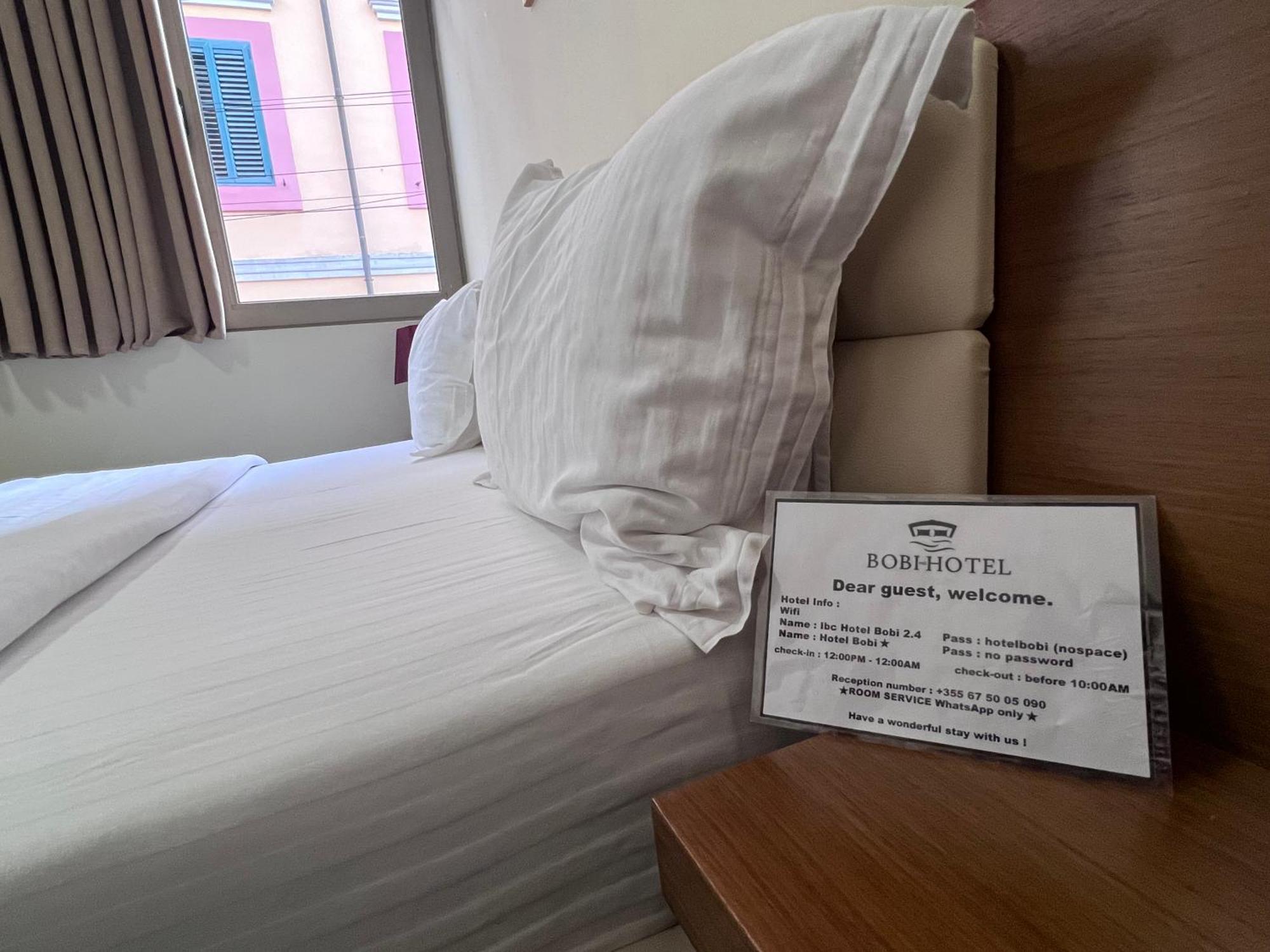 Bobi Hotel Шкодер Екстер'єр фото
