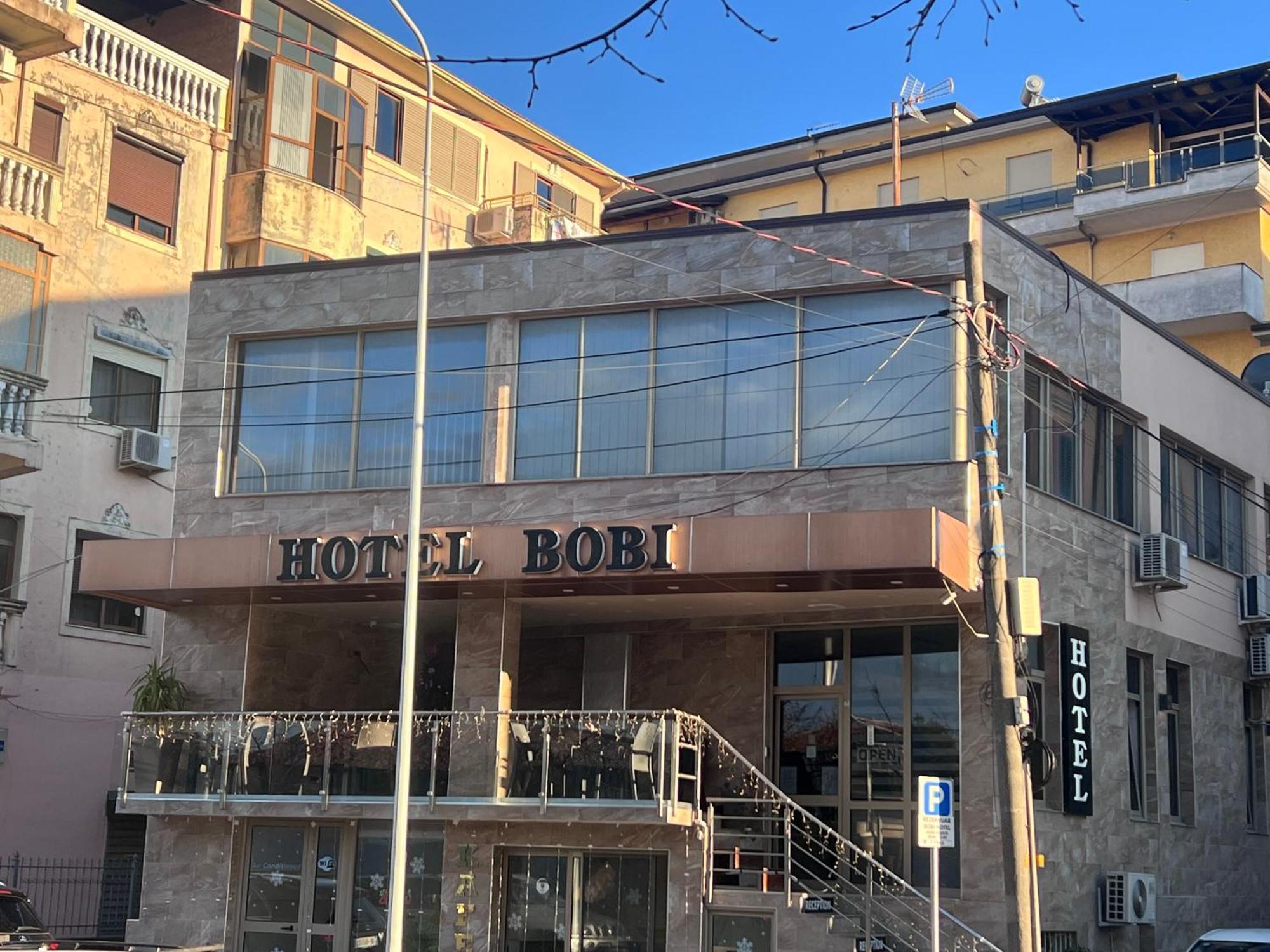 Bobi Hotel Шкодер Екстер'єр фото