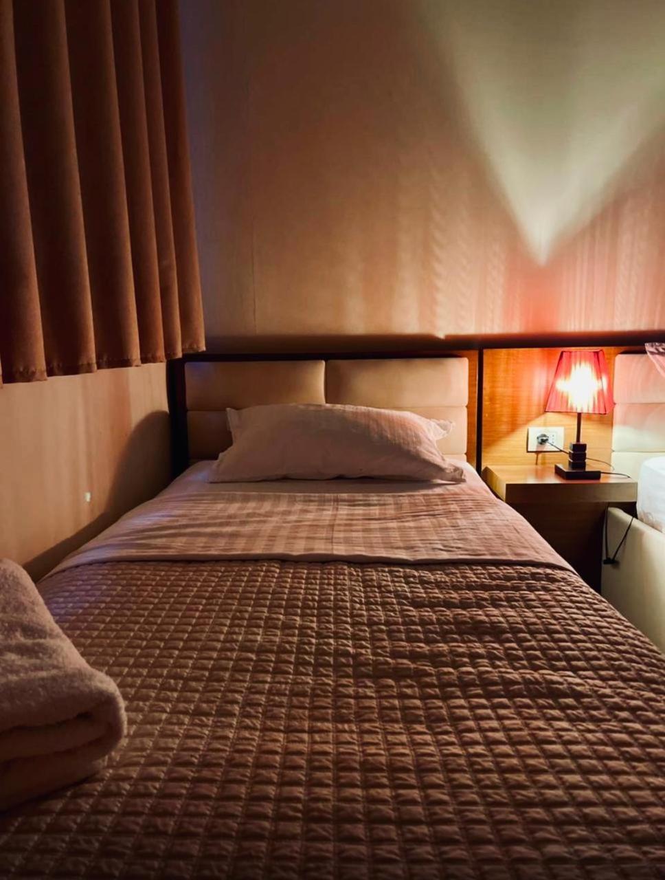 Bobi Hotel Шкодер Екстер'єр фото